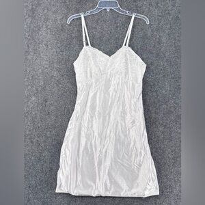 VTG White Silky Cami Slip Dress Lace Detail Adjustable Straps Women’s (M) 34 USA